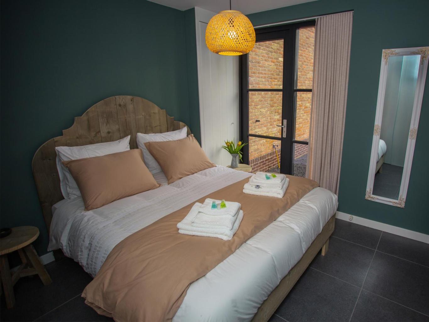 'T Huske Bed & Breakfast Werkendam Bagian luar foto